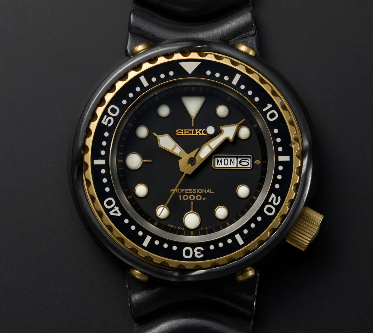マリーンマスター プロフェッショナル 1986 クオーツダイバーズ 35周年記念限定モデル｜SEIKO