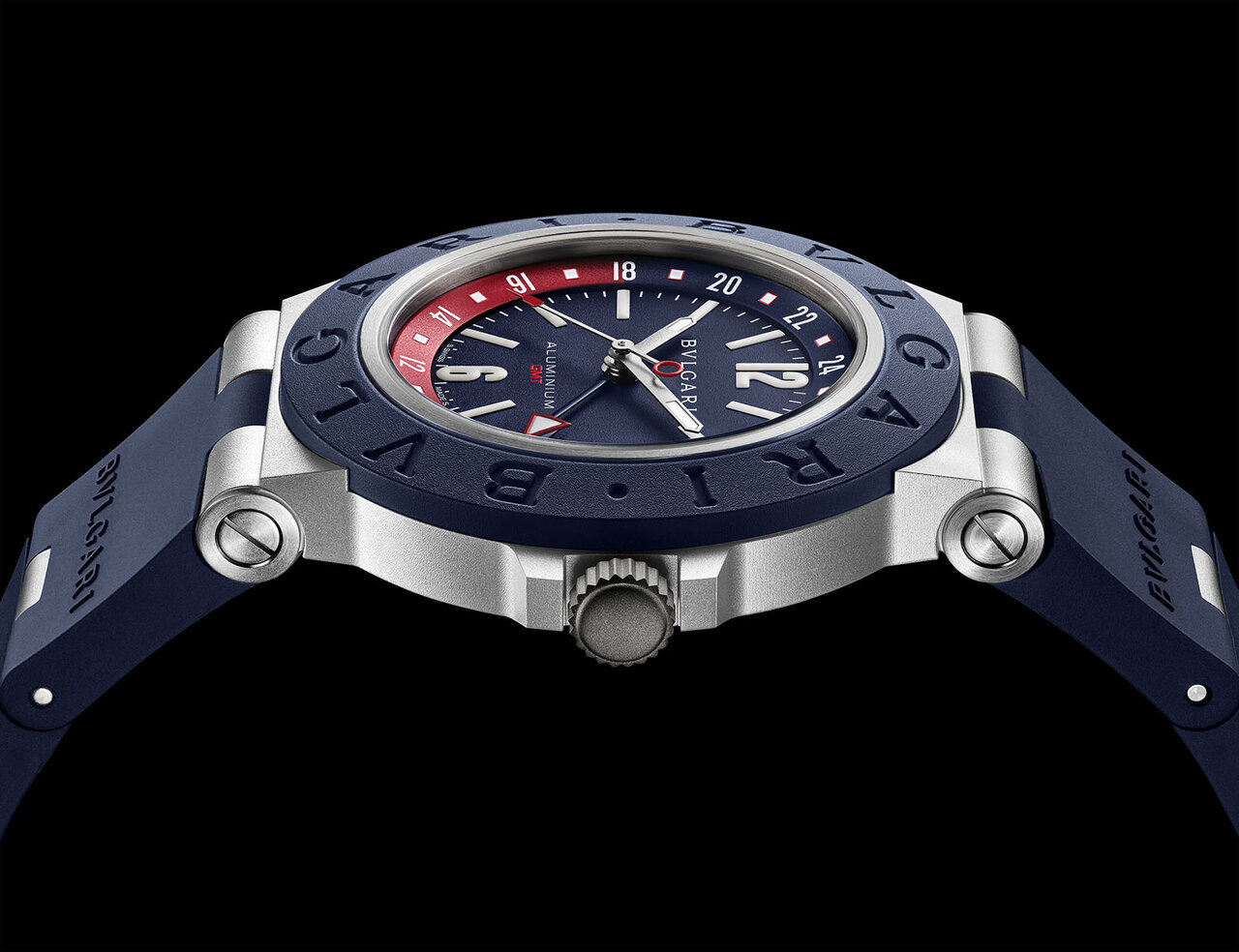 24のタイムゾーン表示を備えた新作「ブルガリ アルミニウム GMT」｜BVLGARI