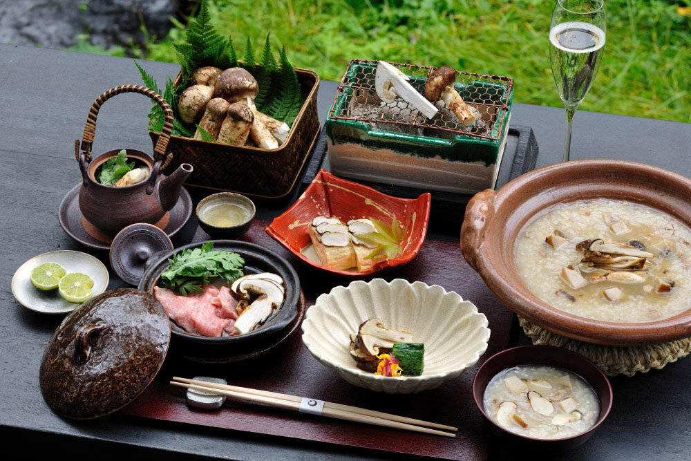 Autumn's Ultimate Indulgence, Available Only This Season: An Elegant Moment of Matsutake Mushrooms and Champagne at HOSHINOYA Karuizawa｜TRAVEL