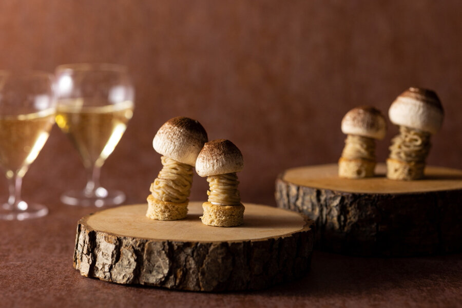 Autumn's Ultimate Indulgence, Available Only This Season: An Elegant Moment of Matsutake Mushrooms and Champagne at HOSHINOYA Karuizawa｜TRAVEL