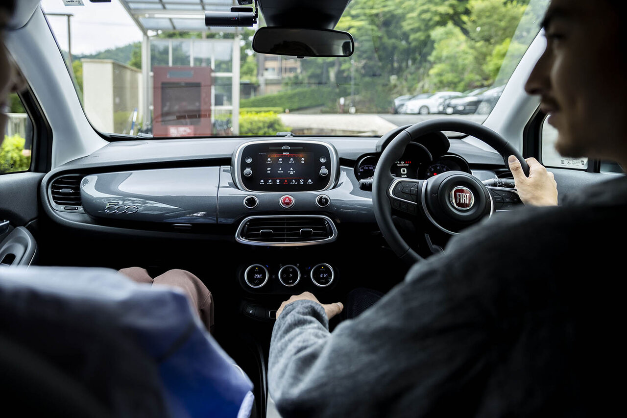 Embark on a Journey to Enjoy Art, Nature, and Fine Food with the Fiat 500X Cross | FIAT