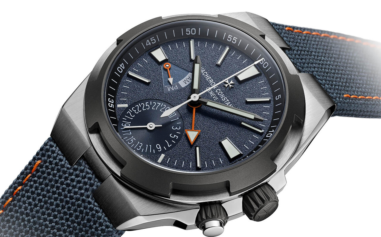 Vacheron at the summit. This is the ultimate premium watch for outdoor use! | VACHERON CONSTANTIN