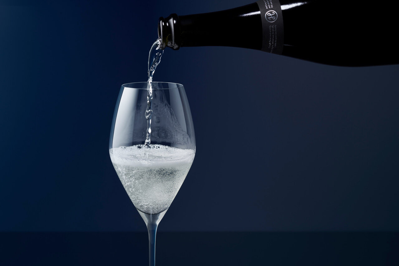 和食はもちろん、洋食とも響き合う、日本酒醸造の歴史から飛躍した、超貴重な泡酒｜SAKE HUNDRED