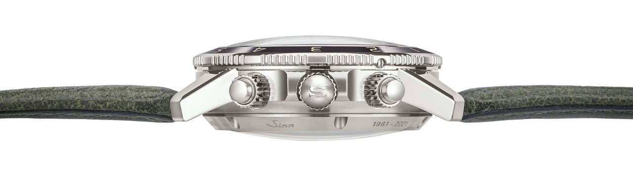 質実剛健さがMAX。ミリタリークロノらしさ溢れる限定アイテム「103. KLASSIK12」｜SINN