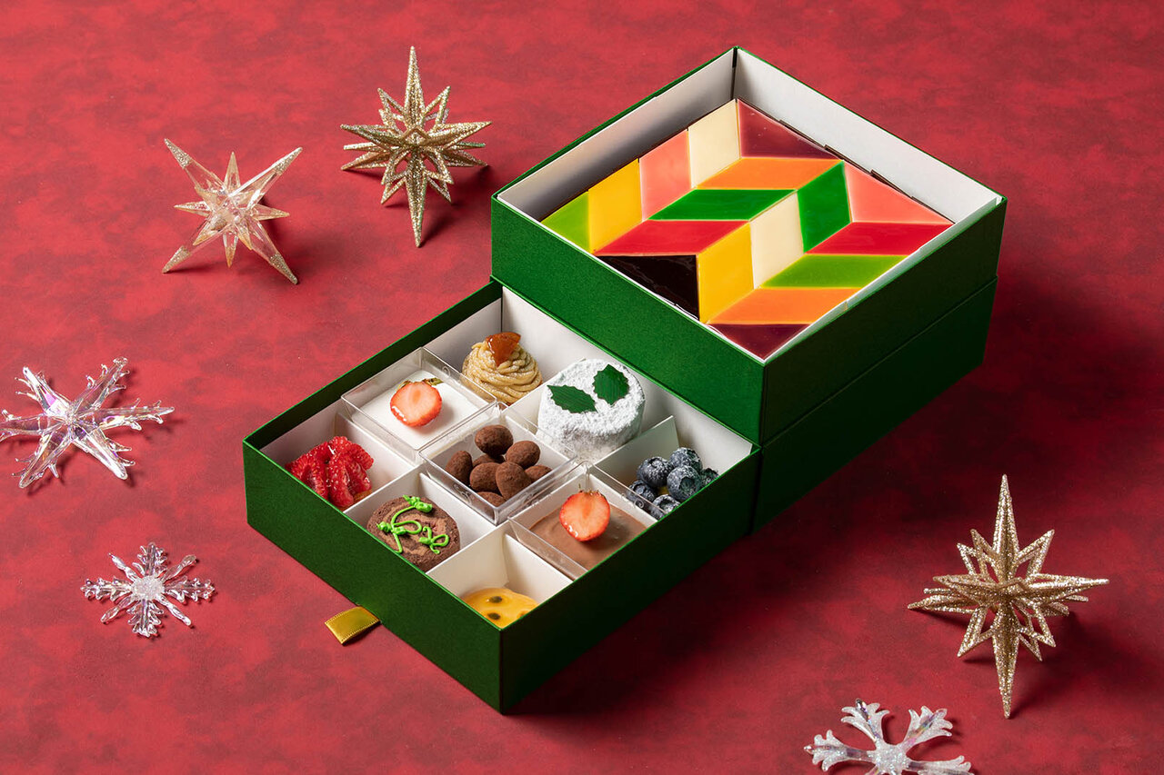 おうちクリスマスを彩るグランド ハイアット 東京のケーキとシュトーレン｜GRAND HYATT TOKYO