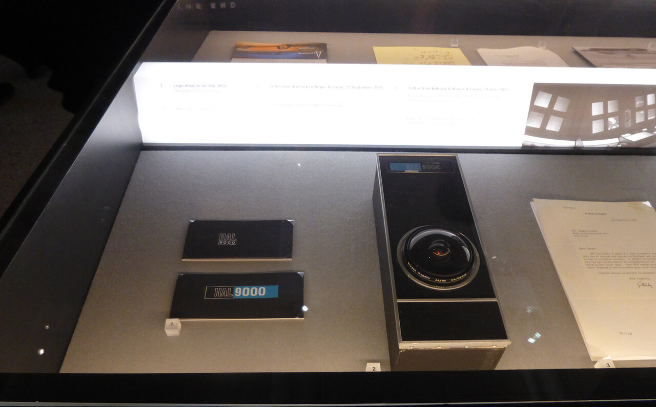The ultimate HAL 9000 from the film '2001: A Space Odyssey' is now available. What was the challenging journey to its creation? | MEDICOM TOY