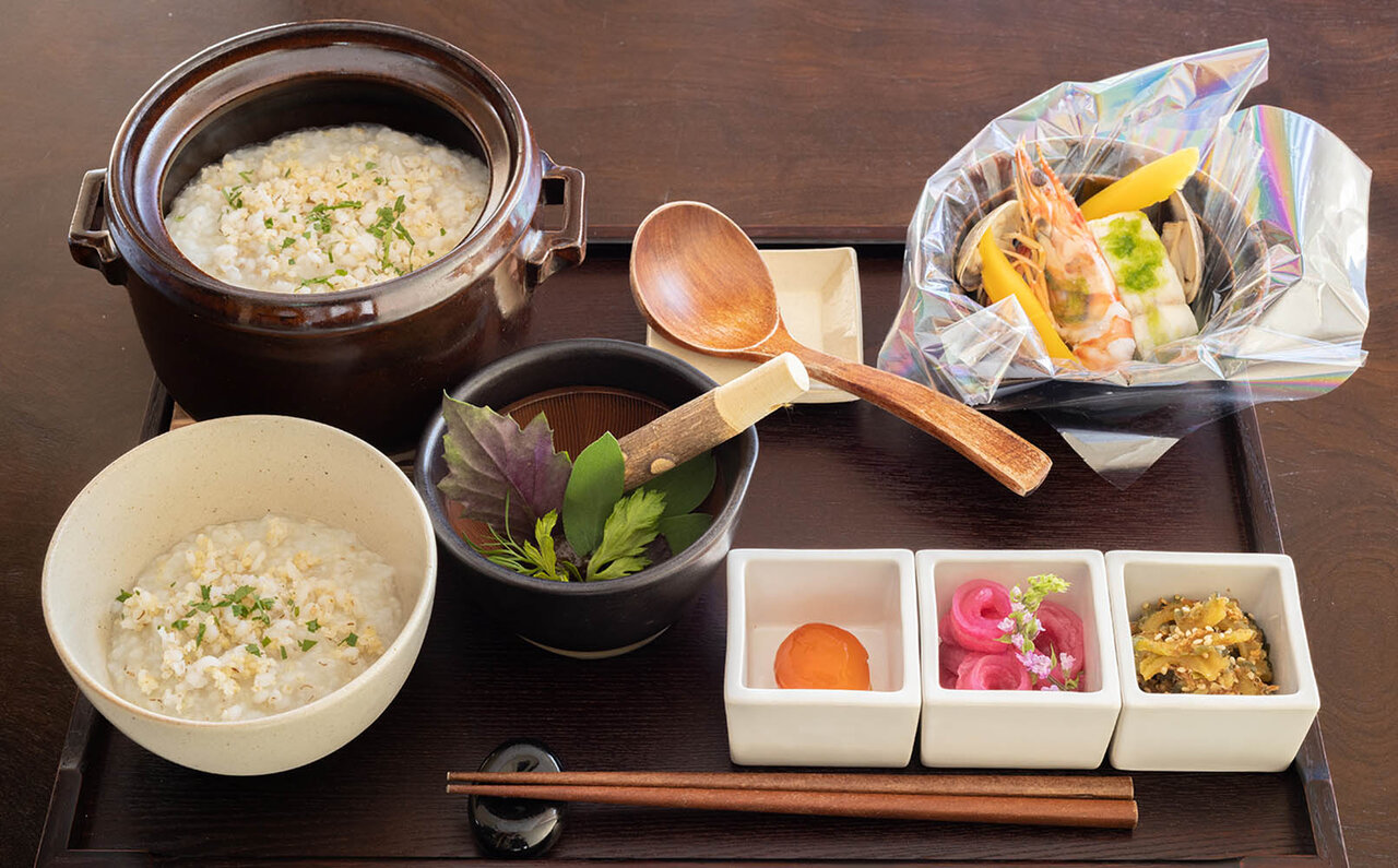 An invitation to a premium "food education" for adults, learning and savoring the history and culture of Taketomi Island!｜TRAVEL
