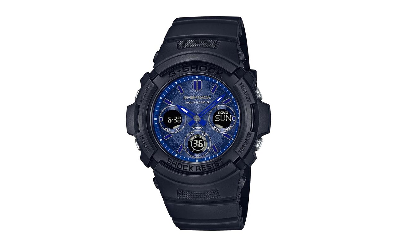 ストリートファッションにもぴったり。G-SHOCKに新作「ブルーペイズリー柄」シリーズ4機種が登場｜G-SHOCK