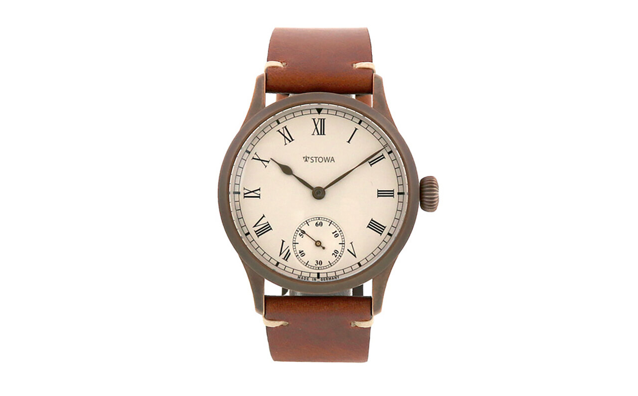 A Clean, Mature Bronze Case Model That Ages Beautifully | STOWA