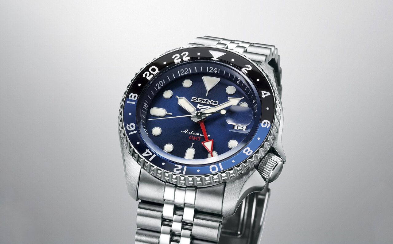 「セイコー 5スポーツ」にGMT機能を初搭載した新モデルが登場｜SEIKO