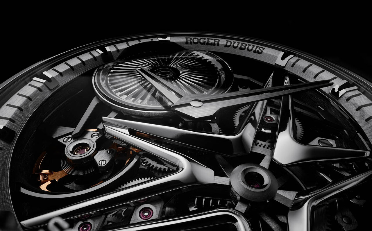 世界的イラストレーター・空山 基氏と、ロジェ・デュブイが夢のコラボレーション｜ROGER DUBUIS