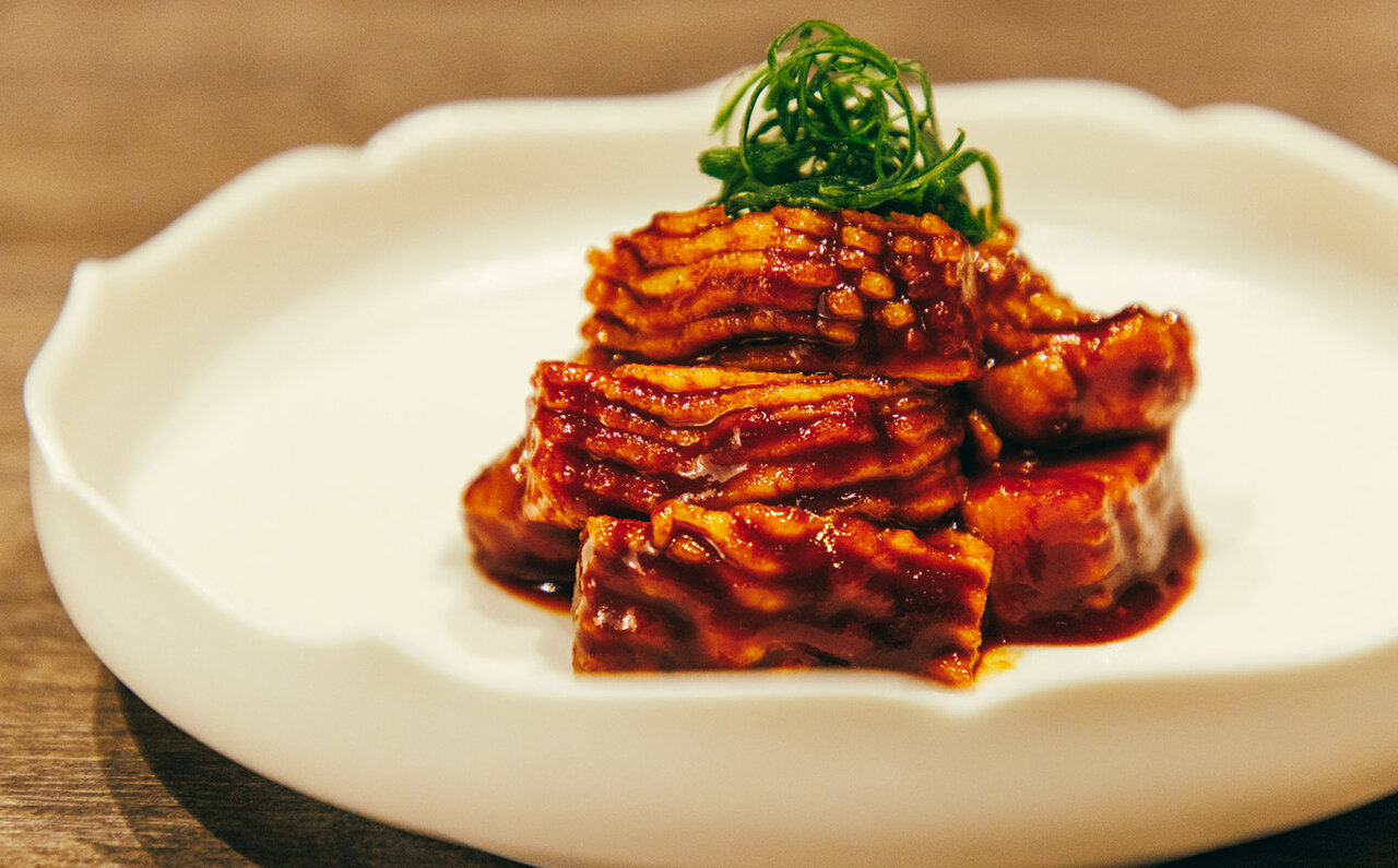 Savor the World's Finest Offal! Grand Opening of 'Yakiniku Horumon Ushigoro Ginza' | EAT
