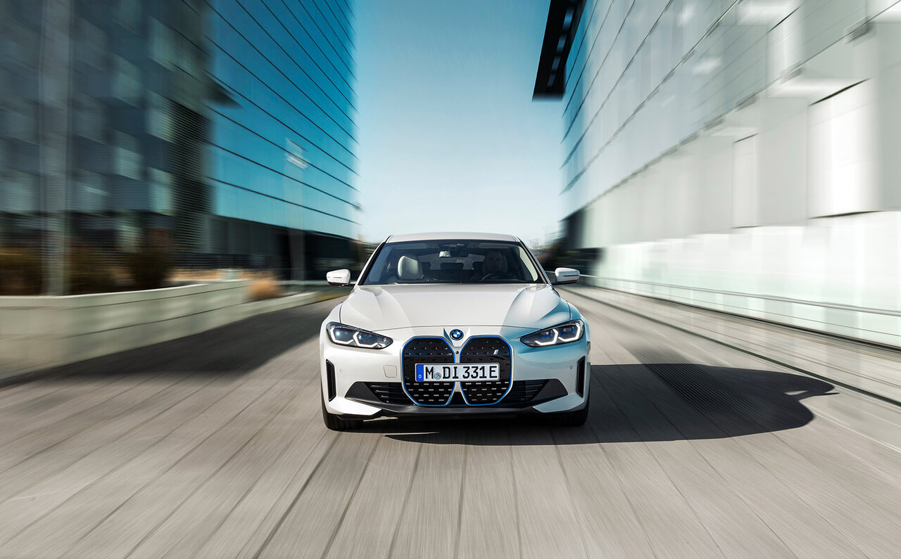 BMW i4に500km以上の航続距離を誇るエントリーモデルが登場｜BMW