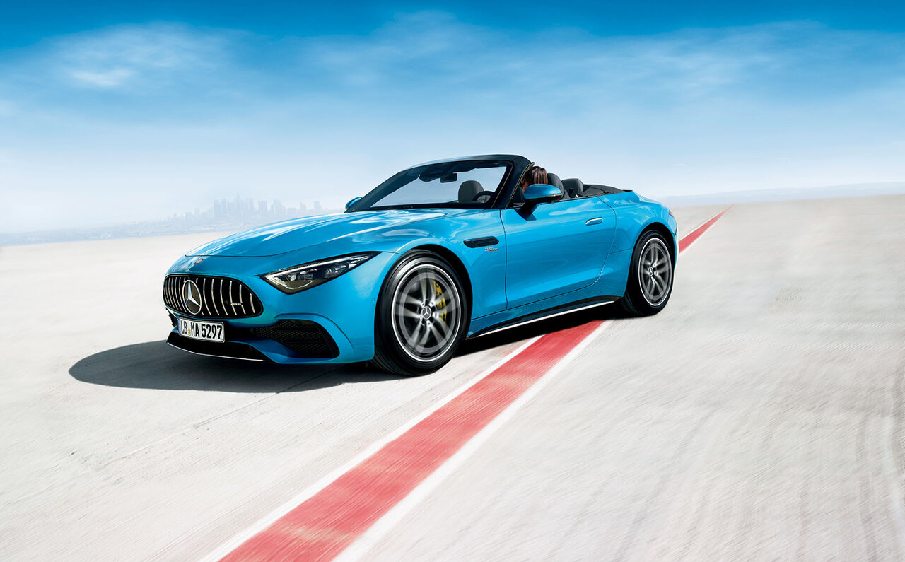 最高出力585ps、最高速度315㎞/h──メルセデスAMG SL 63 4MATIC+ が日本上陸｜Mercedes AMG