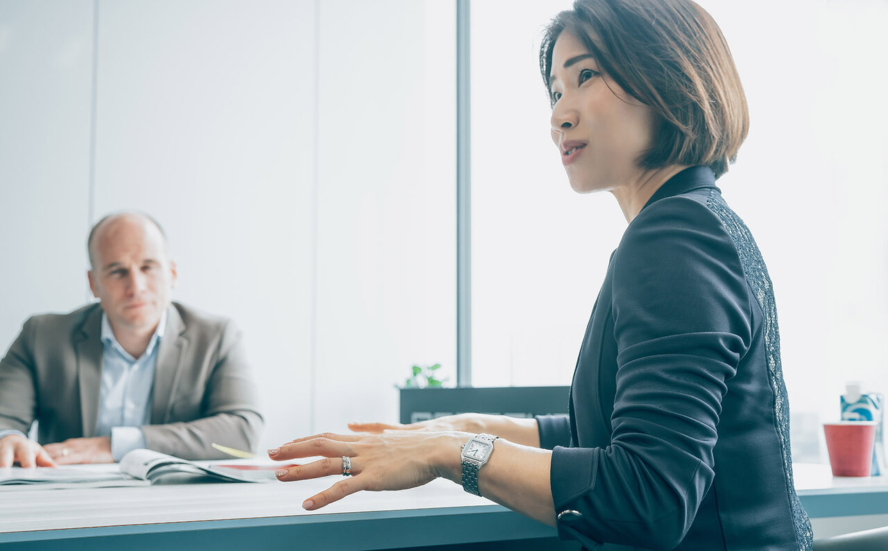 The Essence of Communication: Between the Speaker and the Conveyor | PORSCHE