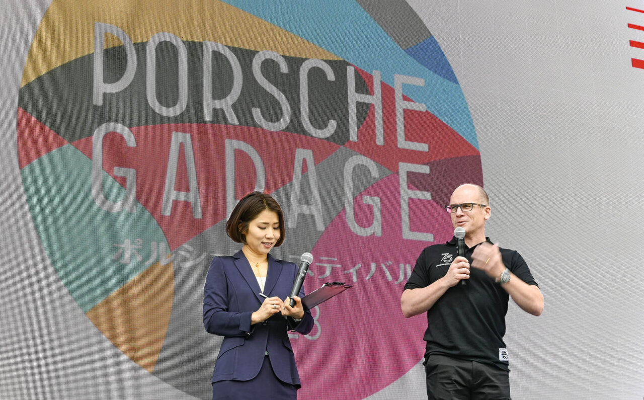 The Essence of Communication: Between the Speaker and the Conveyor | PORSCHE