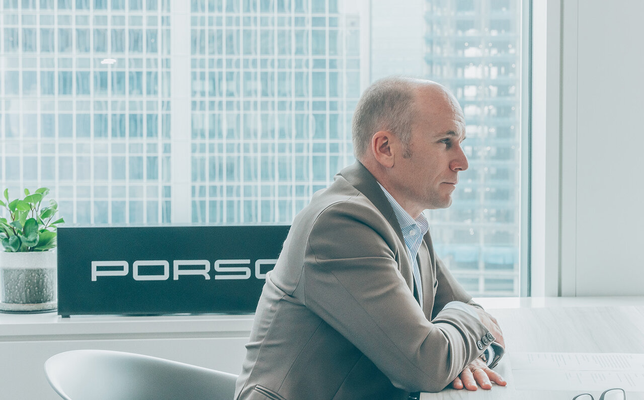 The Essence of Communication: Between the Speaker and the Conveyor | PORSCHE