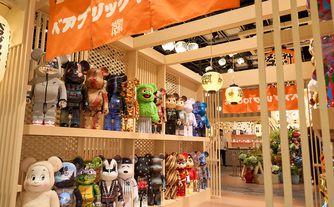 A 400% size BE@RBRICK Bluetooth® speaker also makes its debut. After Report: MEDICOM TOY EXHIBITION '23 | MEDICOM TOY