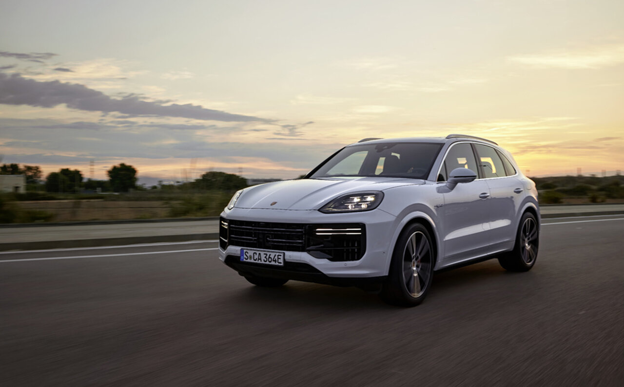 The Most Powerful Model Ever Arrives for the New Porsche Cayenne | Porsche
