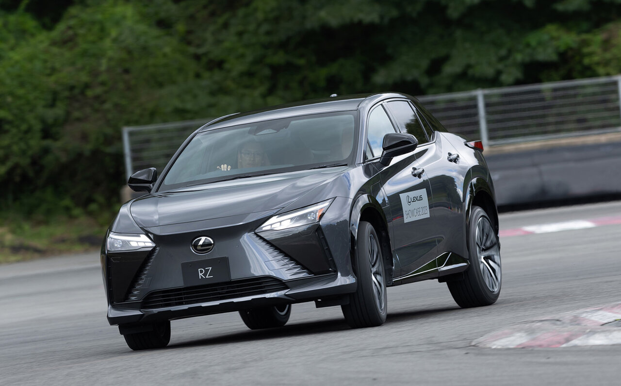 レクサス、新型モデルを一挙に日本初公開｜LEXUS