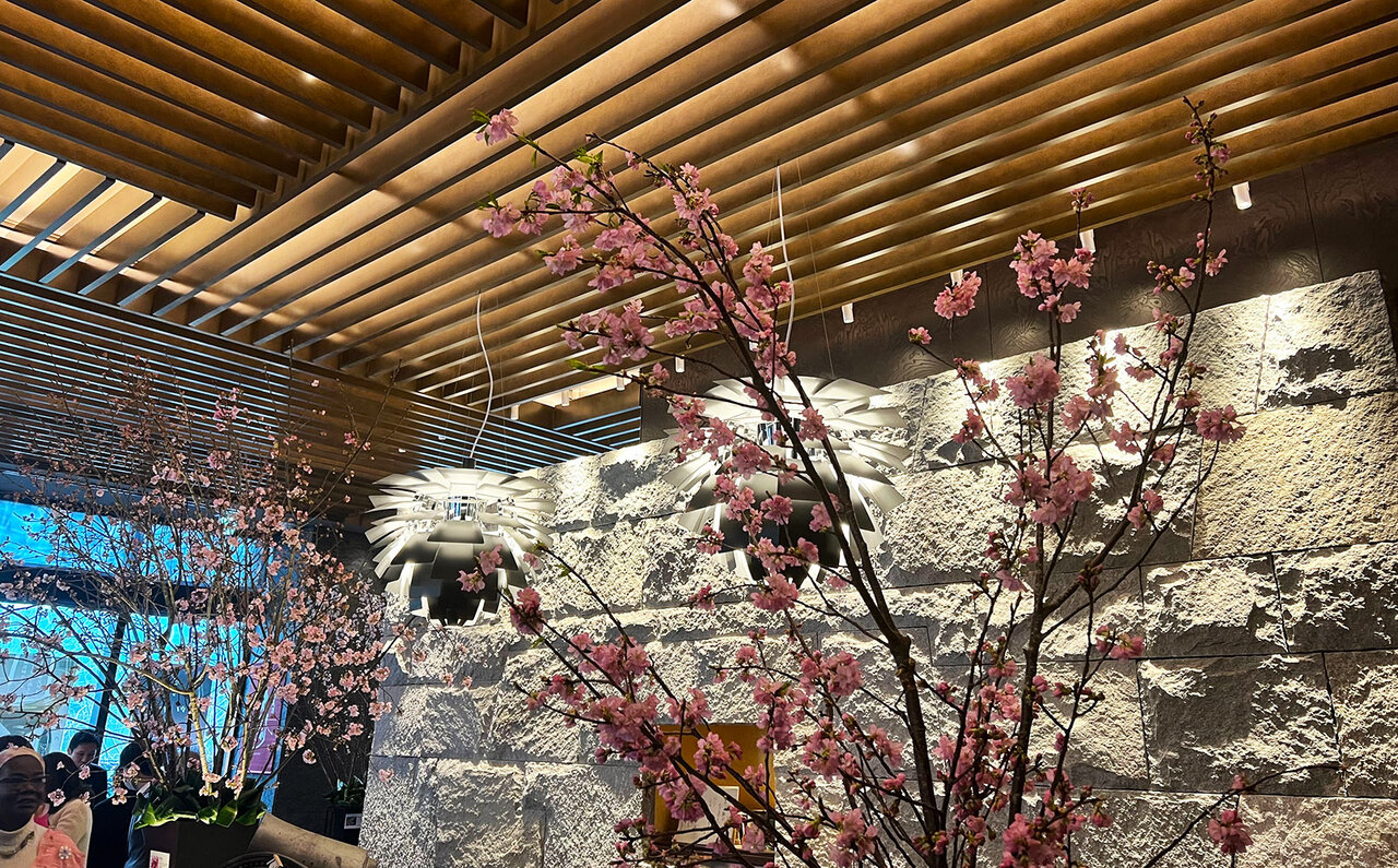 花人・赤井勝氏プロデュース。屋内花火イベント「瑞華院 了聞」主催 さくら祭り｜EVENT