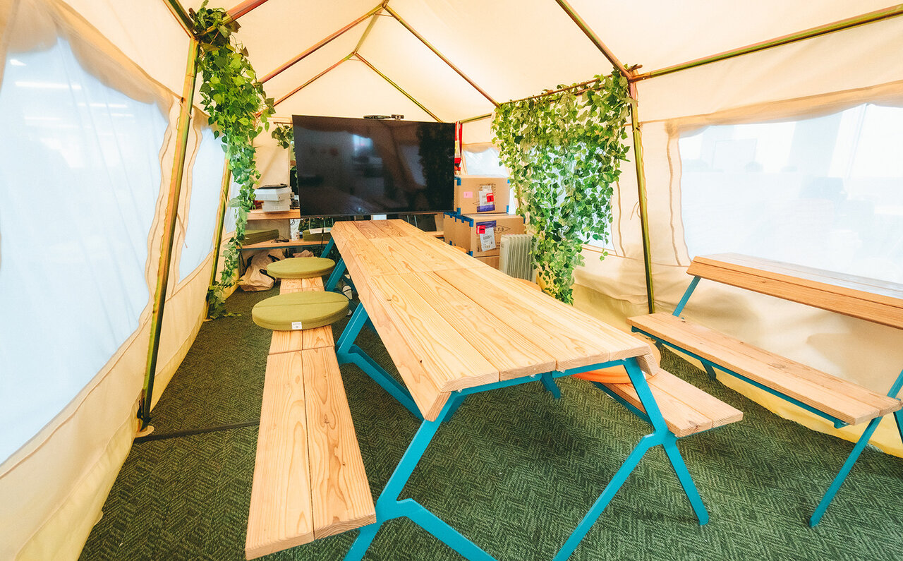 北海道の3000人の町役場がいま最先端企業から注目される理由｜LOUNGE