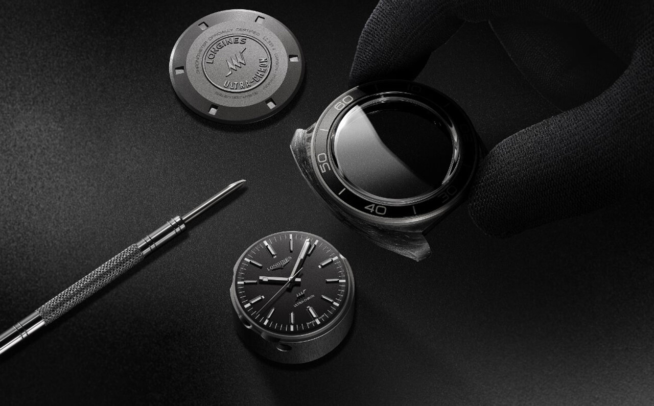 LONGINES | The Longines Ultra-Chron Carbon