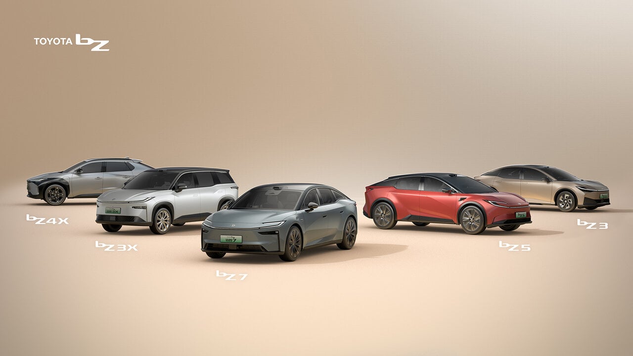 Toyota World Premieres Two Electrified Models at Shanghai Motor Show