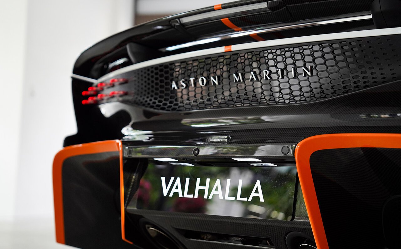Aston Martin Valhalla