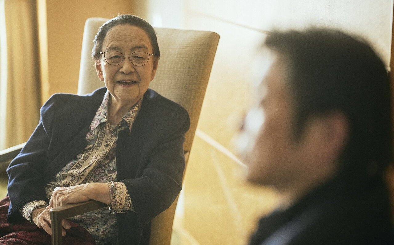 A Special Conversation: Poet Akiko Baba x Noh Actor Shinya Tomoe (Kita School)