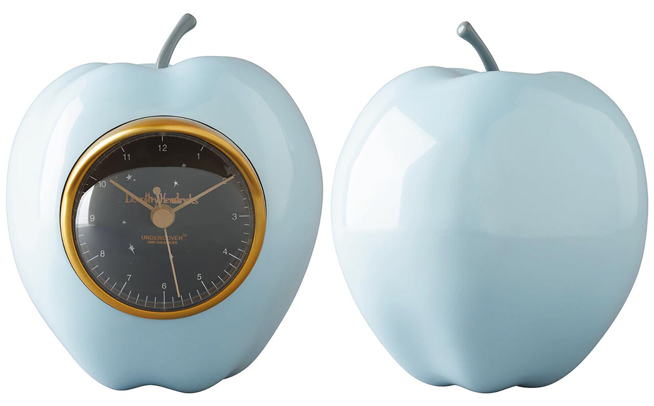 UNDERCOVER GILAPPLE CLOCK DOROTHY HENDRICKS