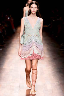 Valentino 22