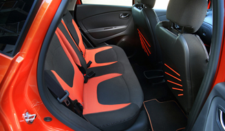 Renault Captur Intens|ルノー キャプチャー インテンス