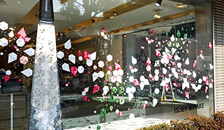 ISSEY MIYAKE | Installation by Mademoiselle Maurice