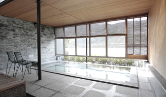 Hokuriku's "Adults' Hideaway" Beckoned by the BMW X6