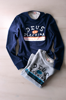 JOURNAL STANDARD x Deus Ex Machina 01