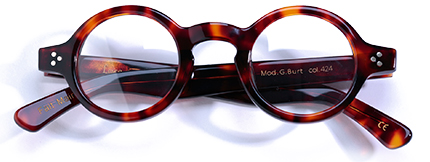 Eyewear Feature