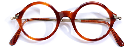 Eyewear Feature