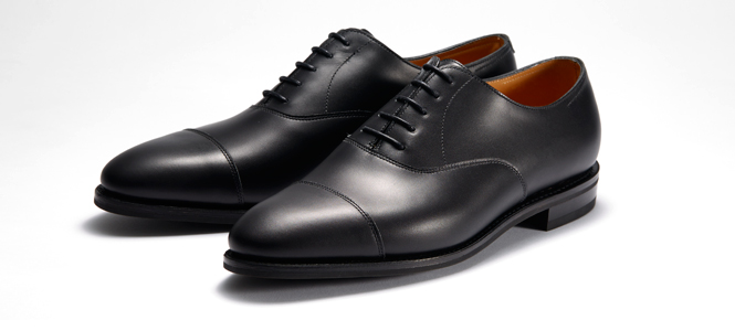 梅雨の季節にはきたい名靴「シティ2 アクア カーフ」｜JOHN LOBB - Web