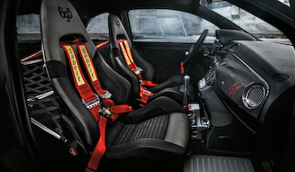 Abarth 695 Biposto interior