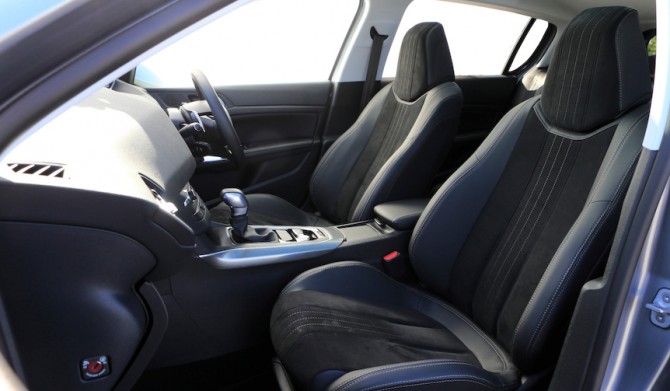 Peugeot 308 |プジョー 308