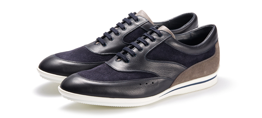 JOHN LOBB