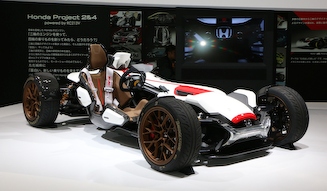 Honda 2&4 powered by RC213V｜ホンダ 2&4 powered by RC213V