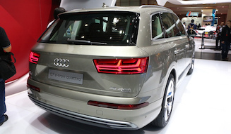 s_14_audi-q7-etron-quattro