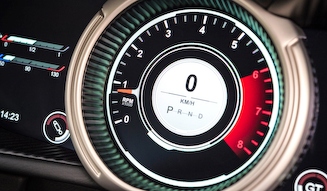 Aston Martin DB11|アストンマーティンDB11