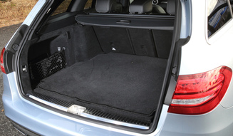 Mercedes-Benz C220d Stationwagon ｜メルセデス・ベンツC 220 dステーションワゴン