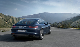 Porsche Panamera 4S｜ポルシェ パナメーラ 4S