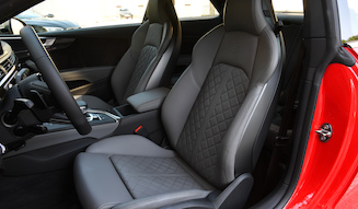 Audi S5 Coupe｜アウディ S5 クーペ