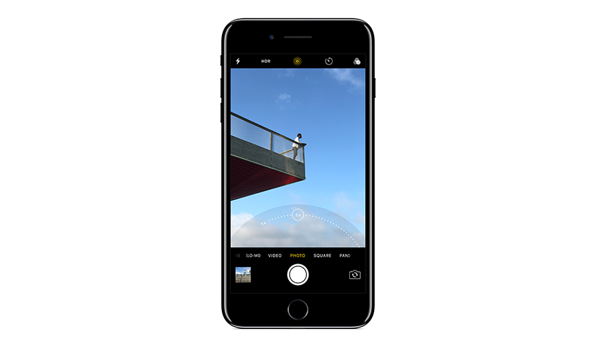 02iPhone7
