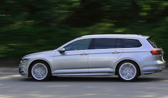 Volkswagen Passat 2.0TSI R-line｜フォルクスワーゲン パサート2.0TSI R-line